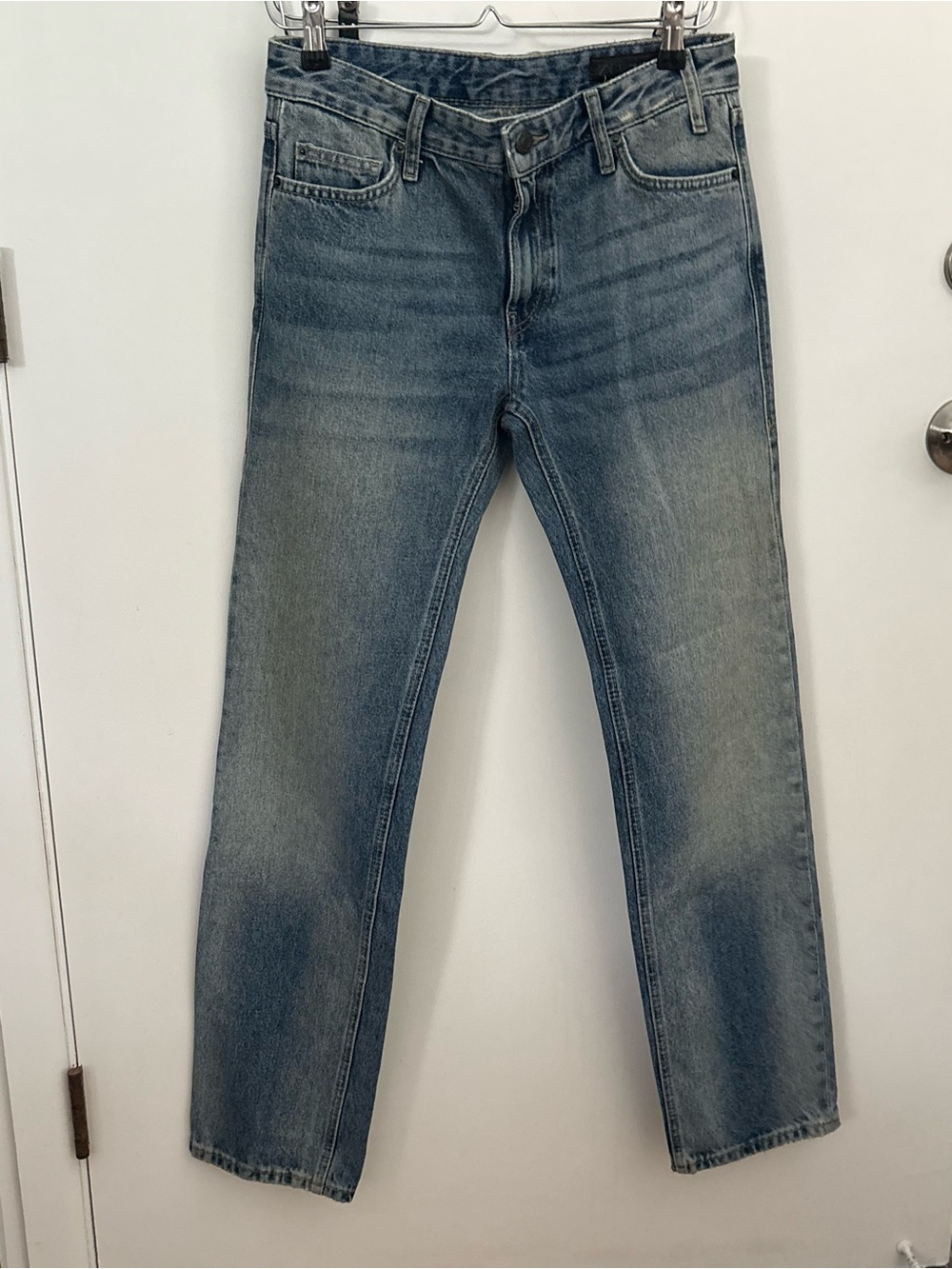Zara Classic Straight-Leg Jeans